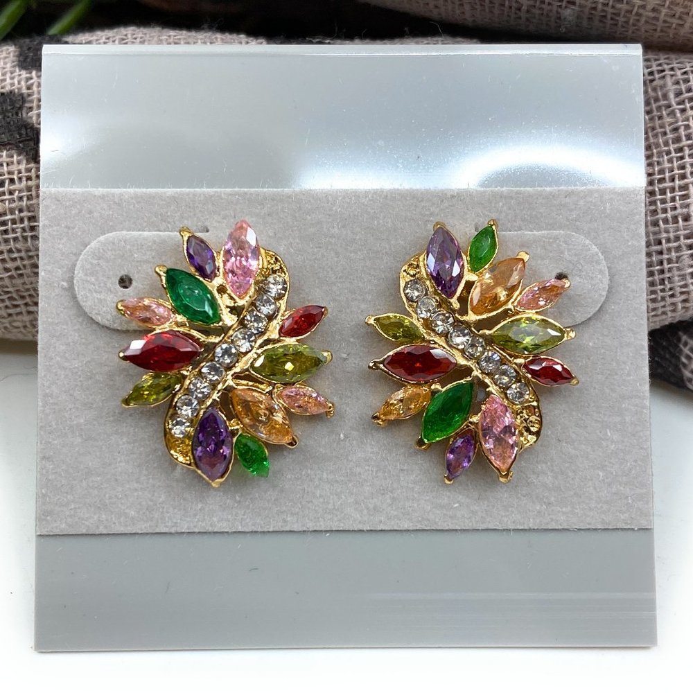 New Colorful Stud Earrings